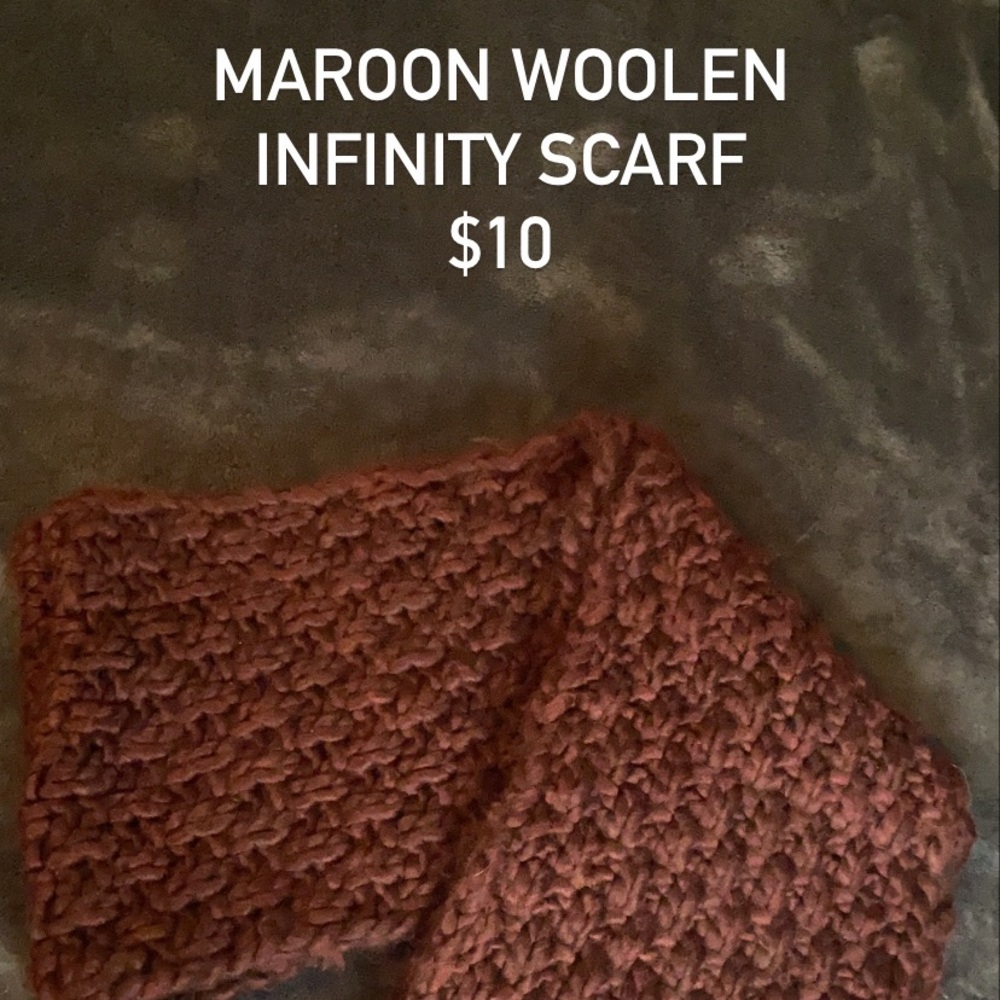 Maroon/burgundy wool infinity scarf